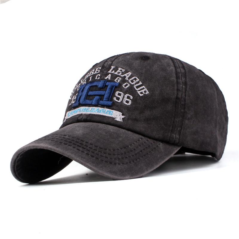 Women's Casual Baseball Cap With Embroidery