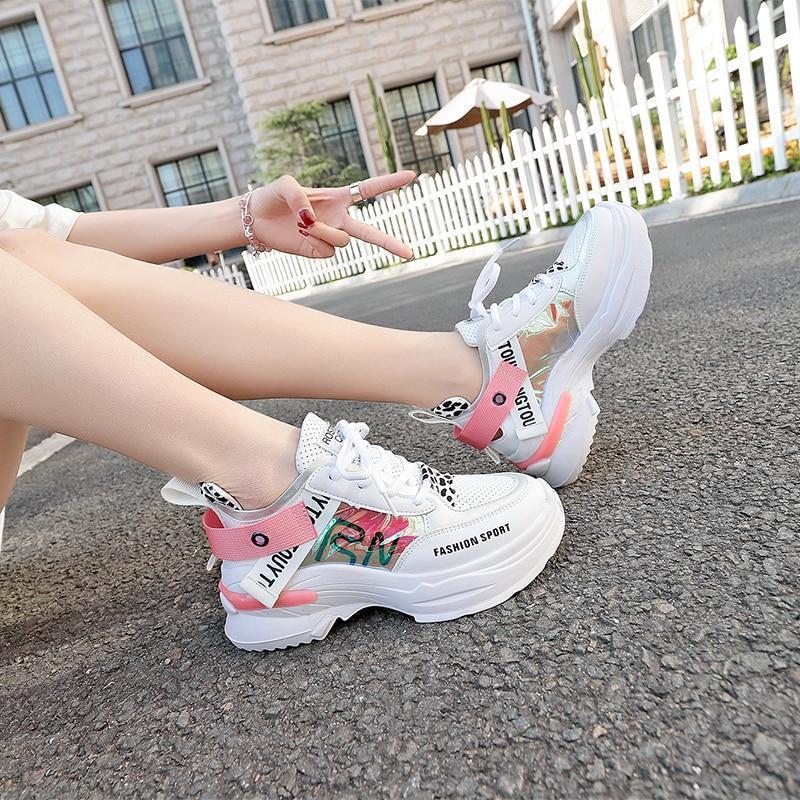 Hot Fashion Women Flyknit Breathable Loafers Sneakers