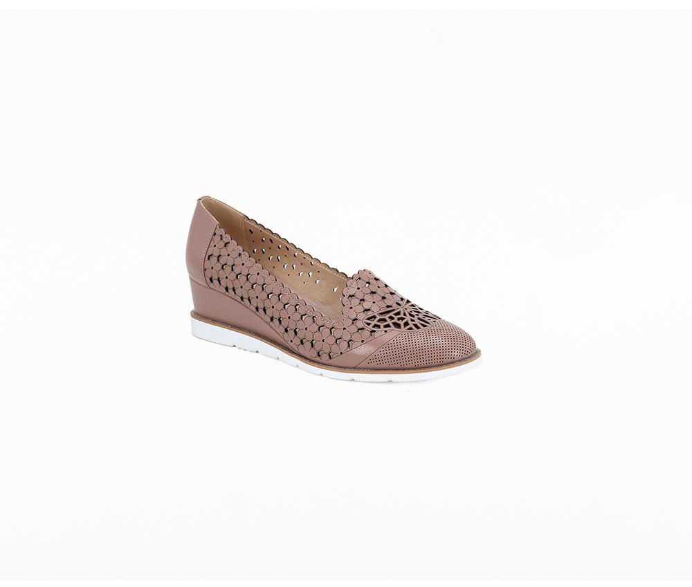 Women's Spring Genuine Leather Round Toe Casual Pumps